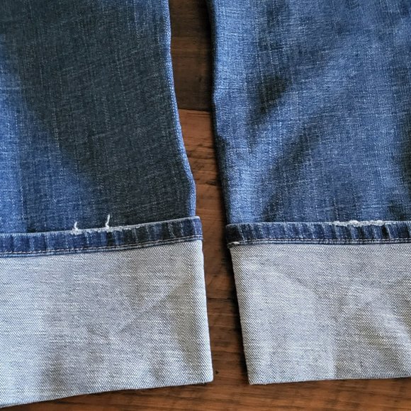 Joe's Jeans Sibyl Cuffed/Cropped Jean - size 27" - Picture 8 of 10